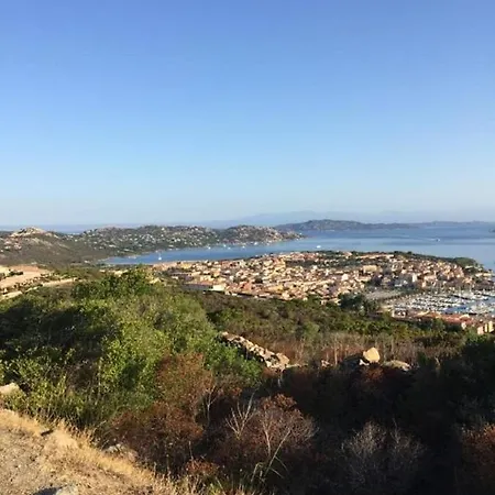A Due Passi Dal Mare Apartment *