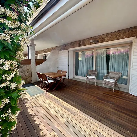 A Due Passi Dal Mare Apartment *